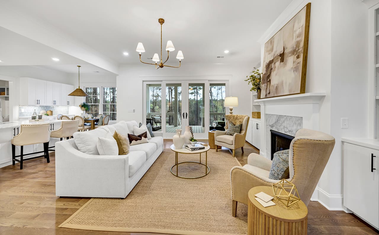 Living-Room-Photo Lady Street Builders